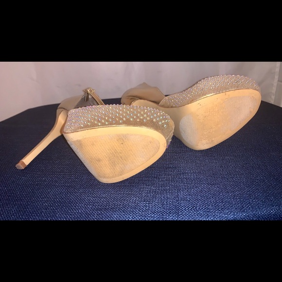 SteveMadden Gold Rhinestone Heels - Picture 3 of 8